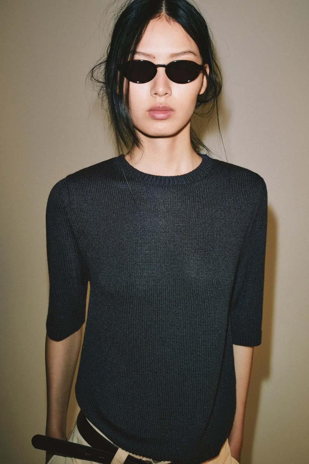 SHORT-SLEEVE KNIT TOP