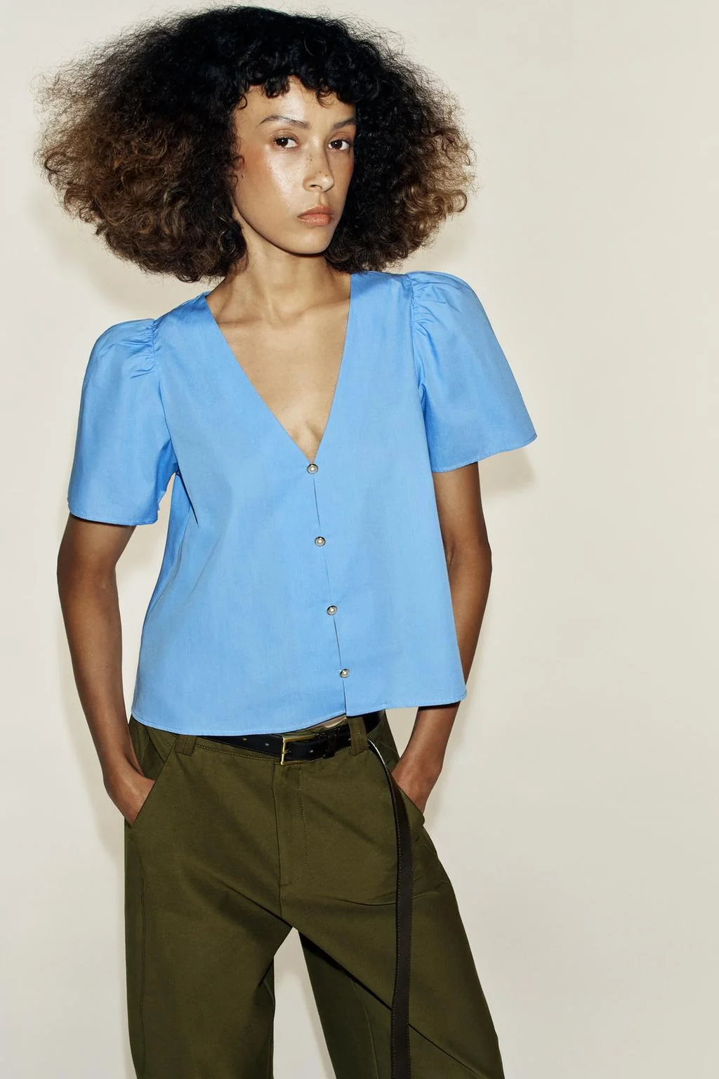 POPLIN TOP WITH FAUX PEARL BUTTONS