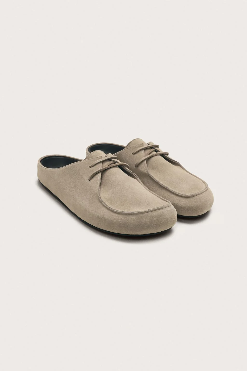 LIMITED EDITION LEATHER CLOGS