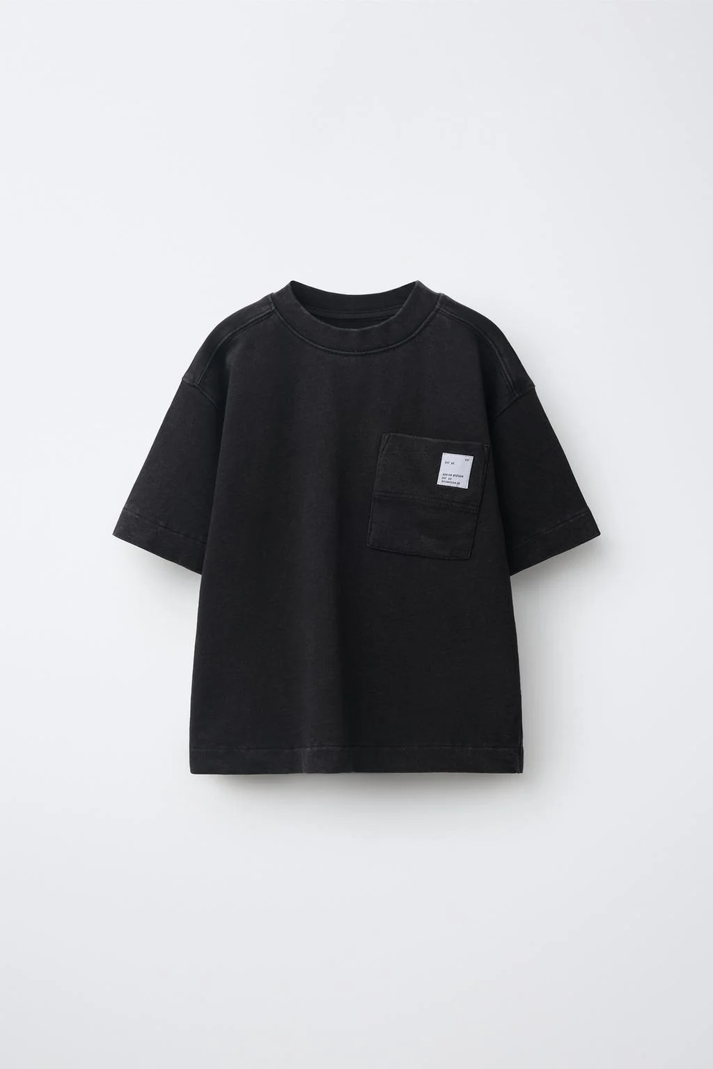 WASHED EFFECT T-SHIRT WITH LABEL POCKET