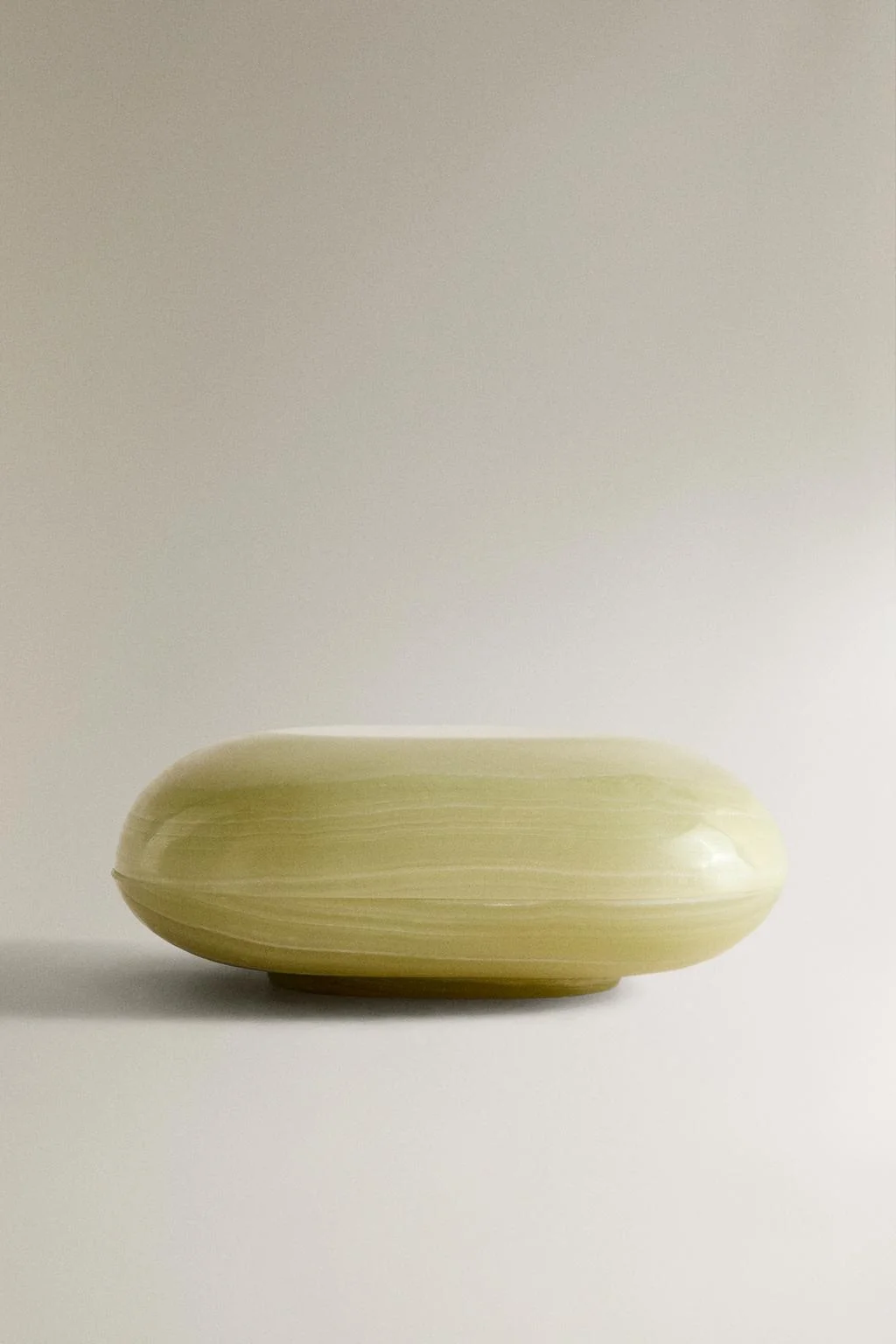 Овальная коробка из оникса I Колин Кинг — Коллаборации