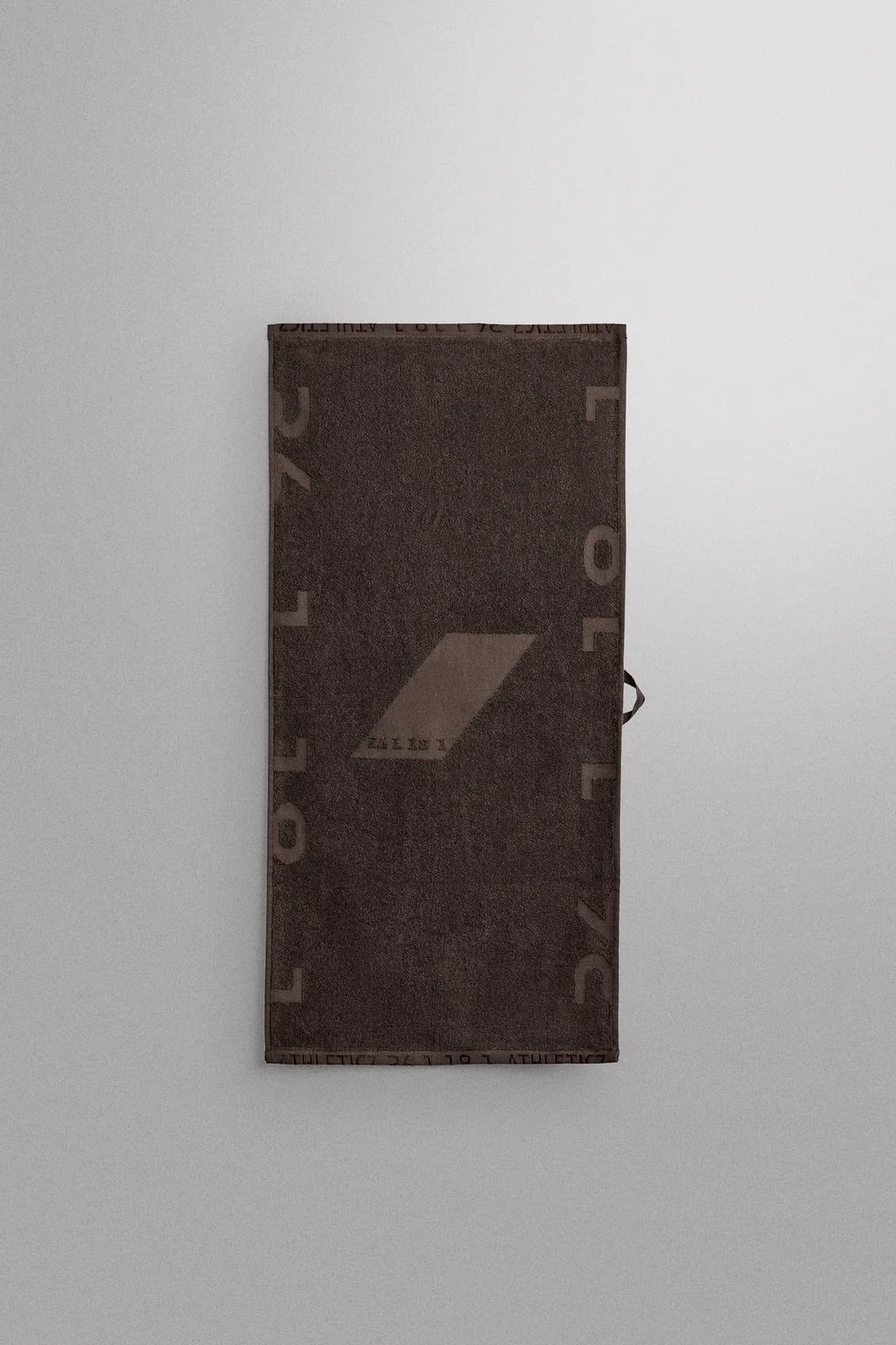 SMALL TRAINING TOWEL
