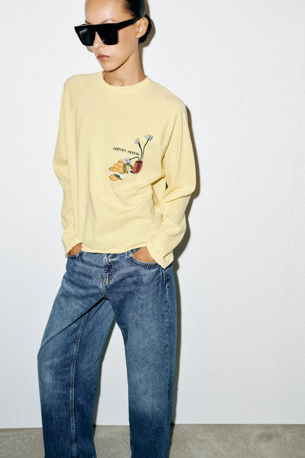 CORTNEY RAGLAN SLEEVE T-SHIRT