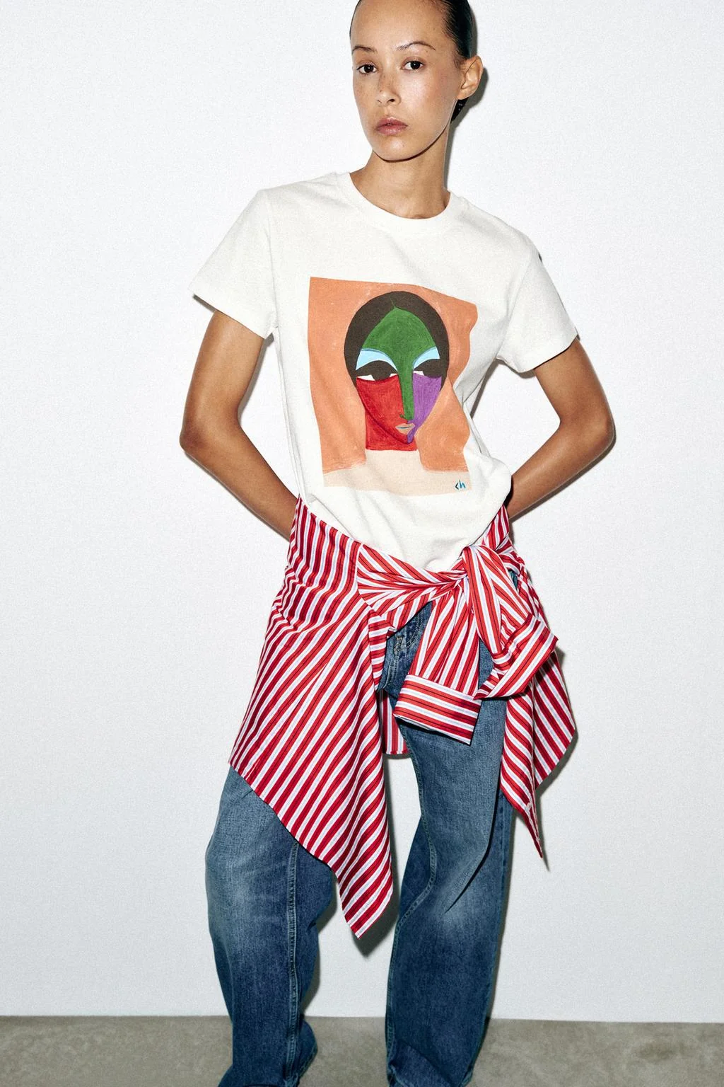 CORTNEY SHORT SLEEVE T-SHIRT