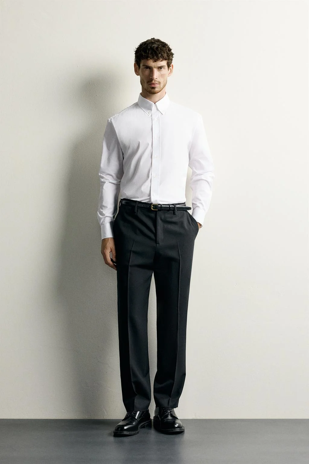 REGULAR FIT SHIRT