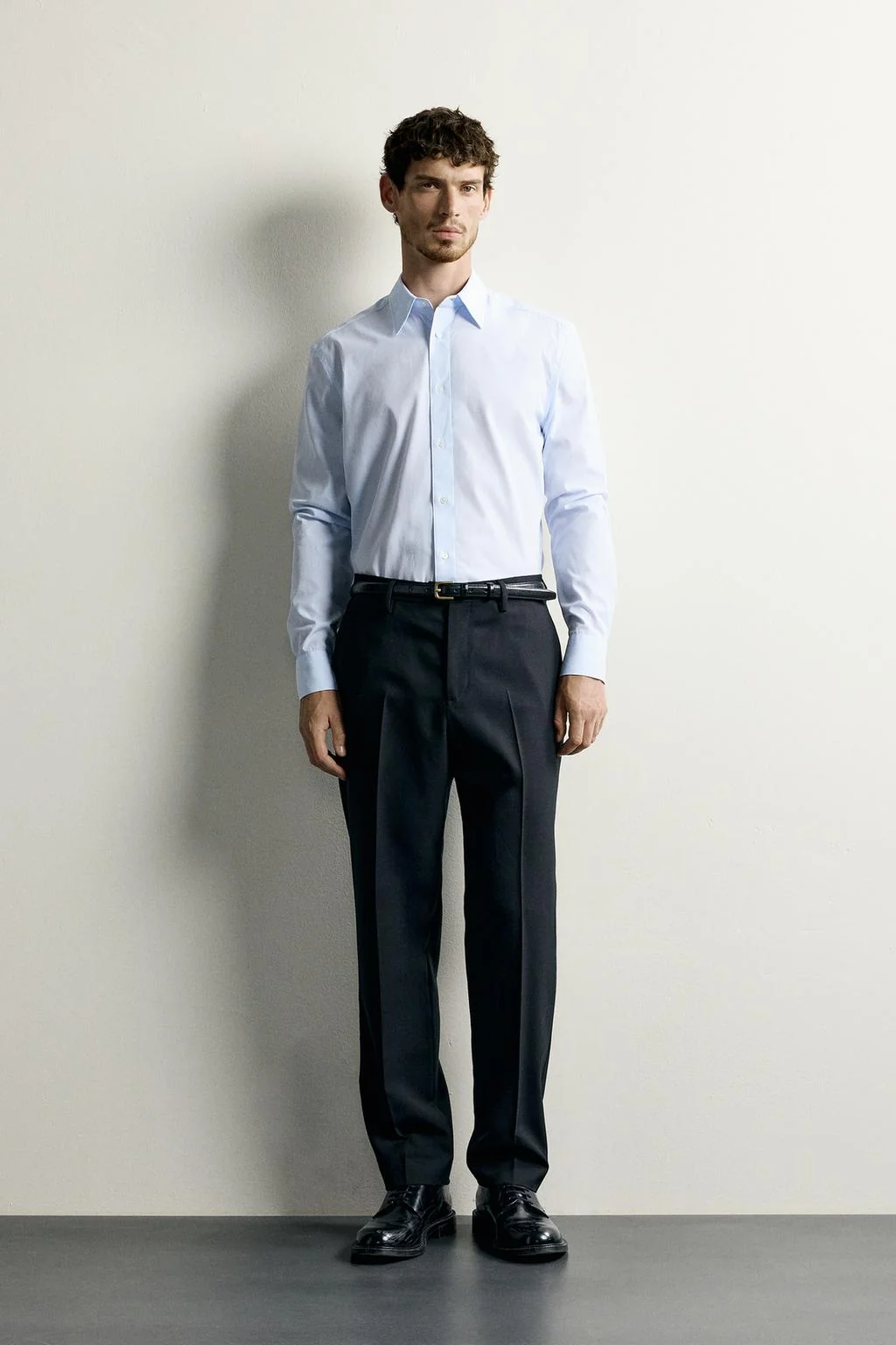 REGULAR FIT SHIRT