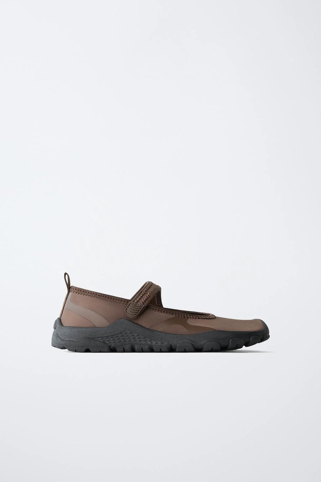 BAREFOOT SPORTY BALLET FLATS
