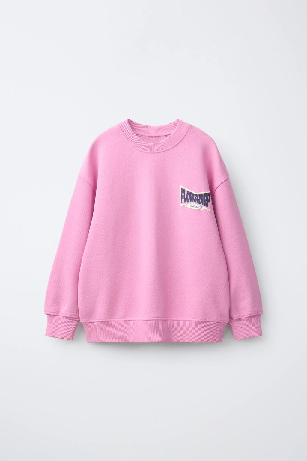 RAISED SLOGAN SWEATSHIRT