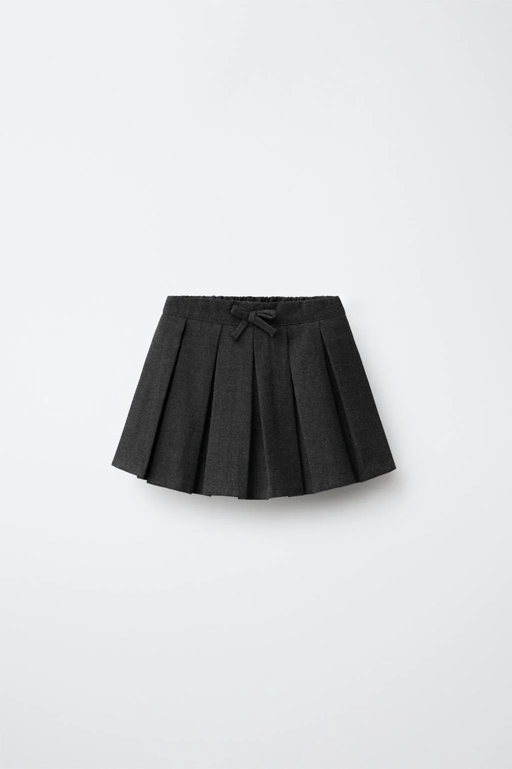 PLEATED SKORT WITH BOW DETAIL