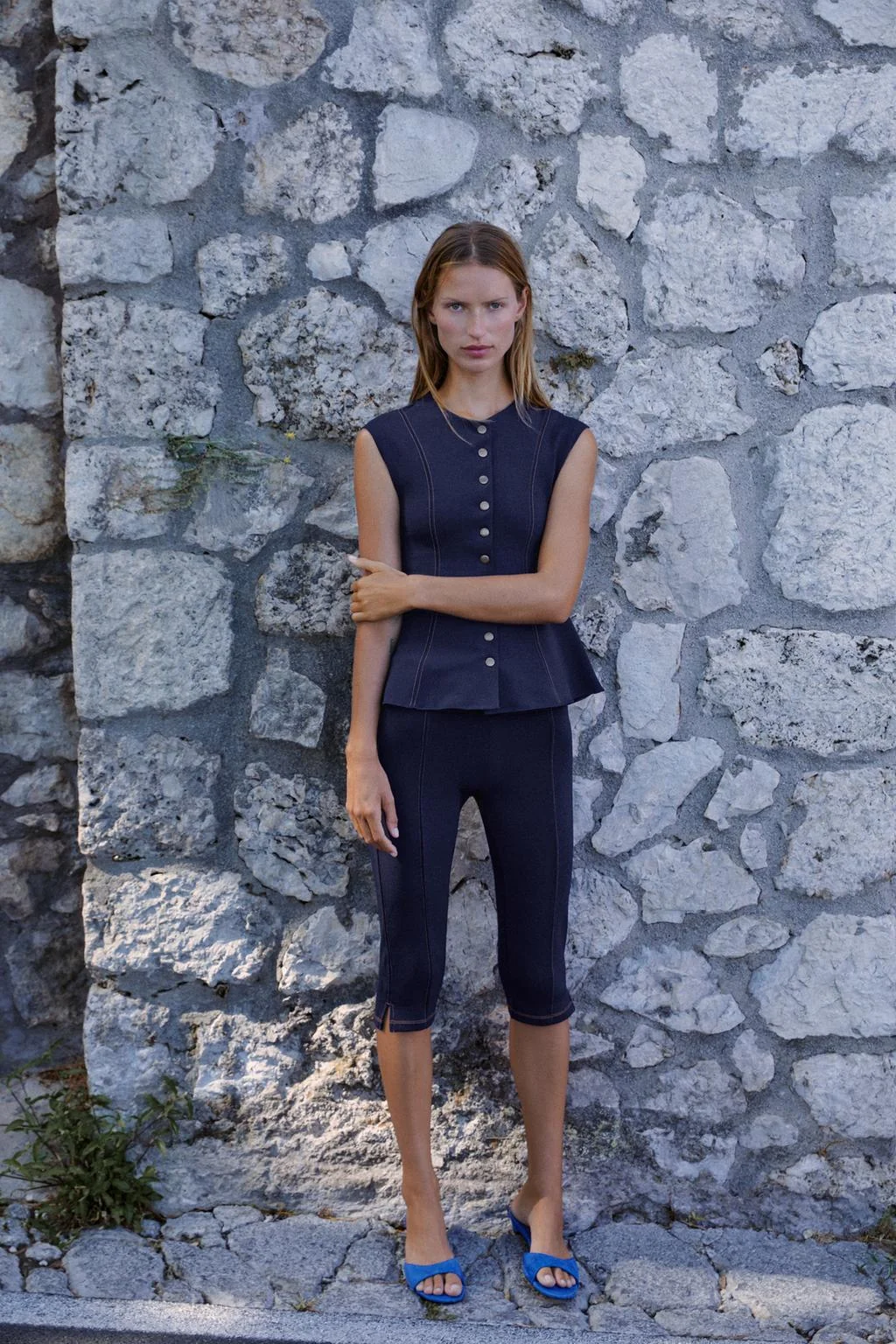 CONTRAST STITCH WAISTCOAT