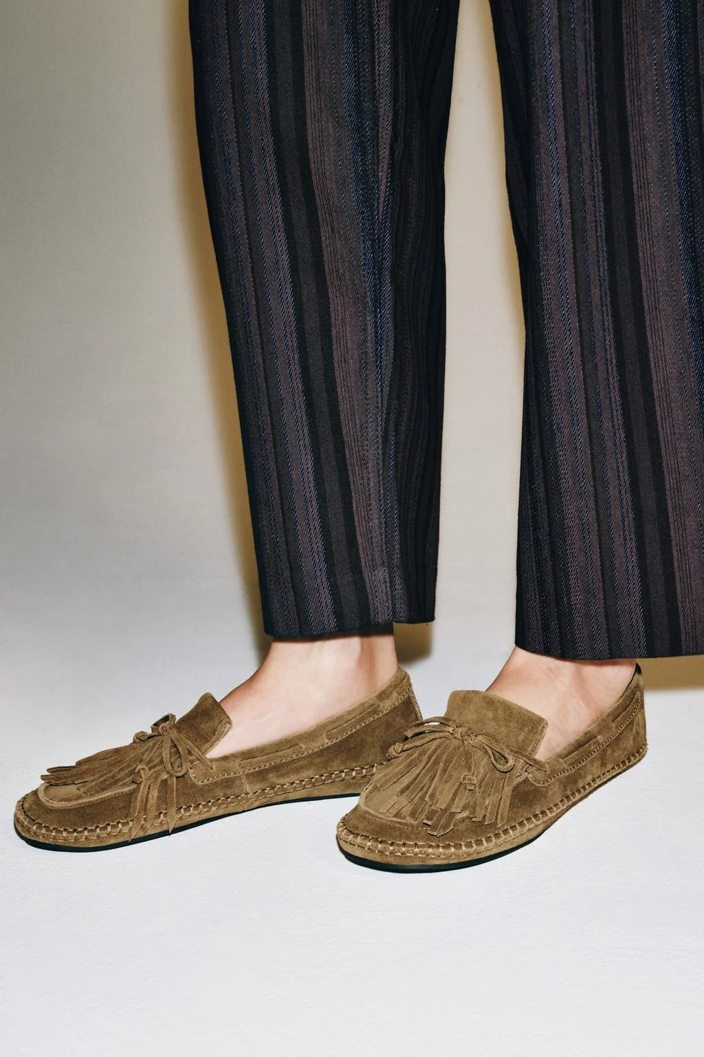 SPLIT SUEDE KILTIE LOAFERS