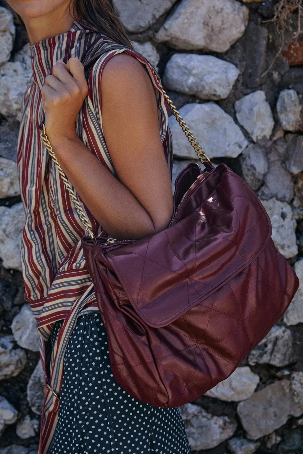 FLAP SHOULDER TOTE BAG