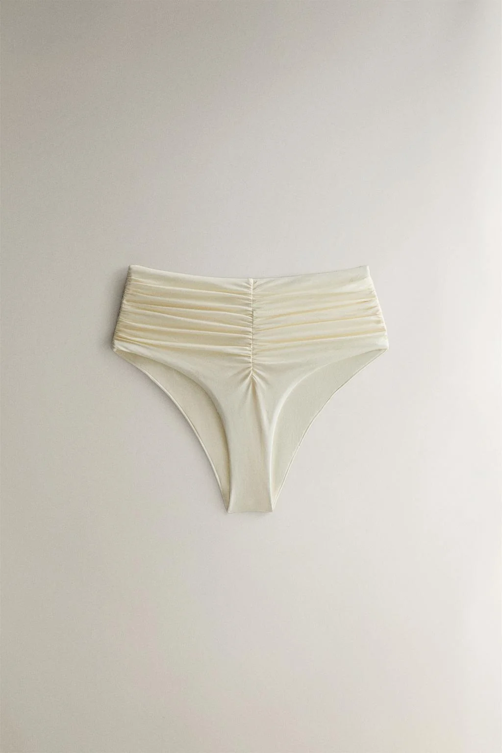 Пляжные трусики бикини с драпировкой