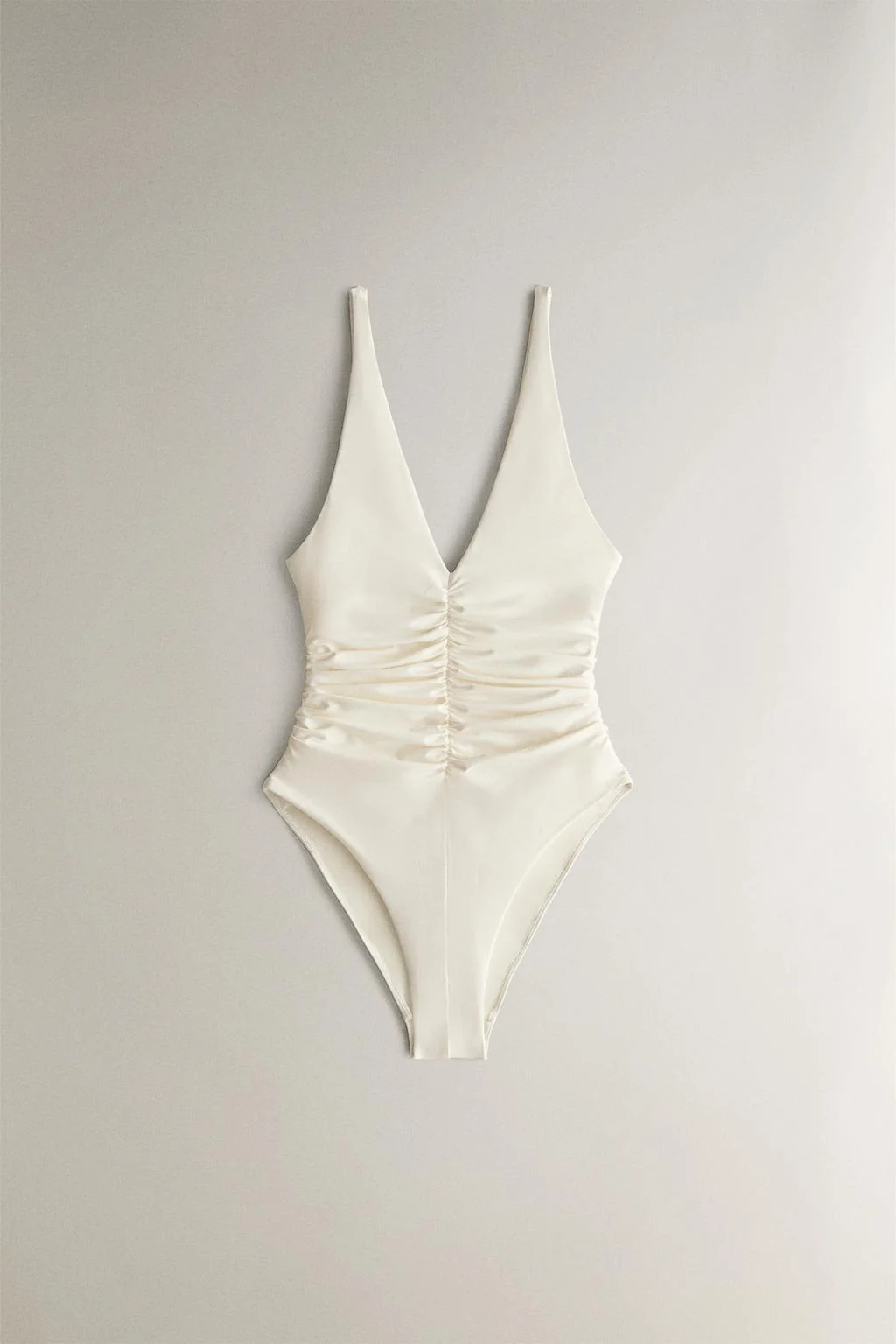 Пляжный купальник с сборками