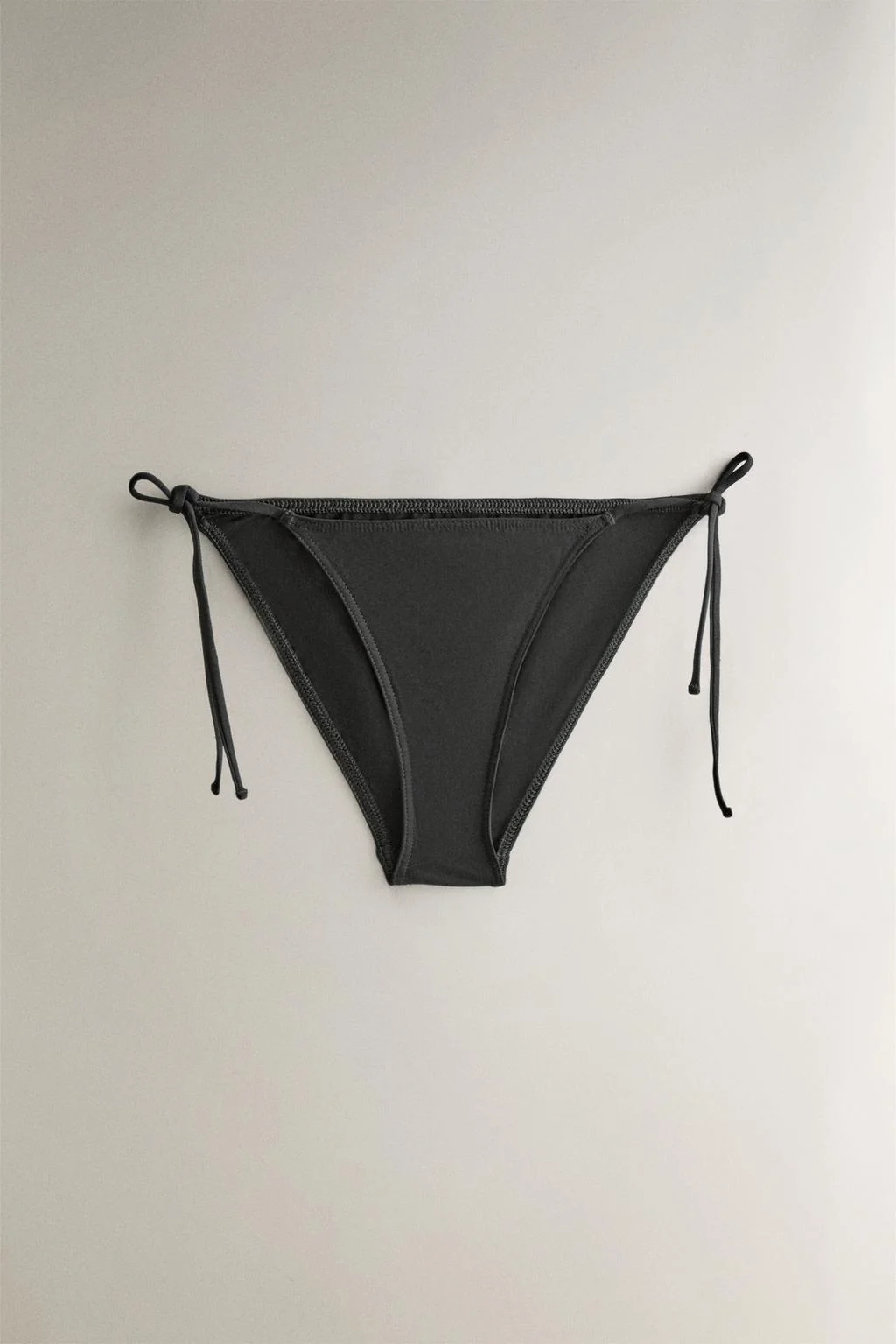 Пляжные трусики бикини с завязками