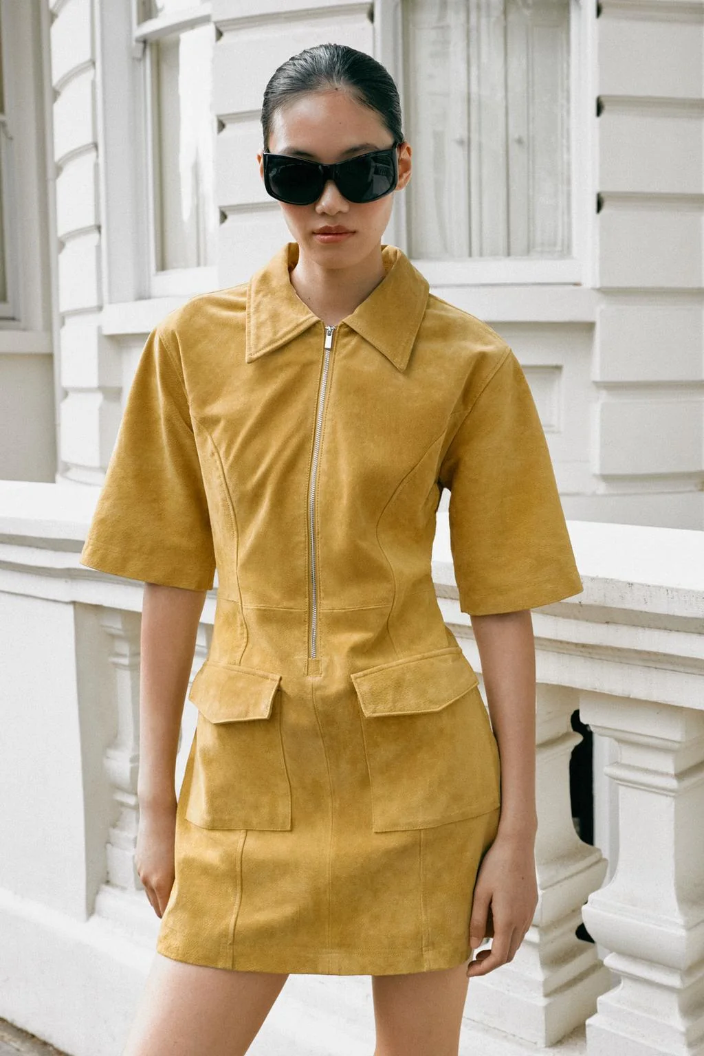 100% кожаное мини-платье на молнии