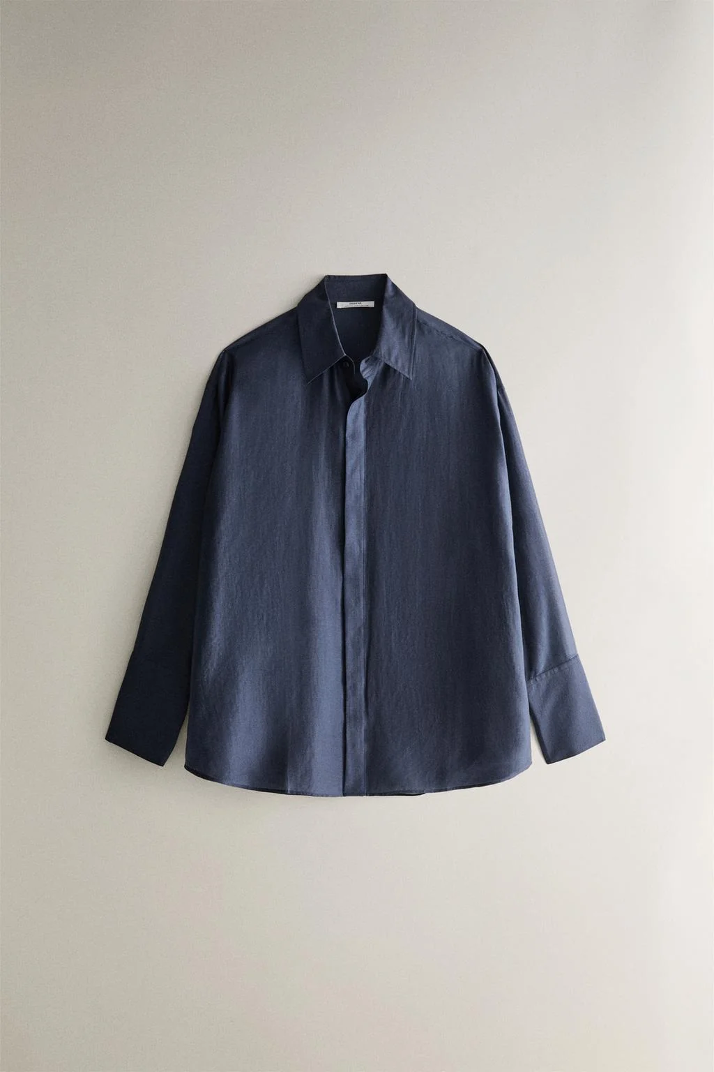 Полупрозрачная рубашка оверсайз