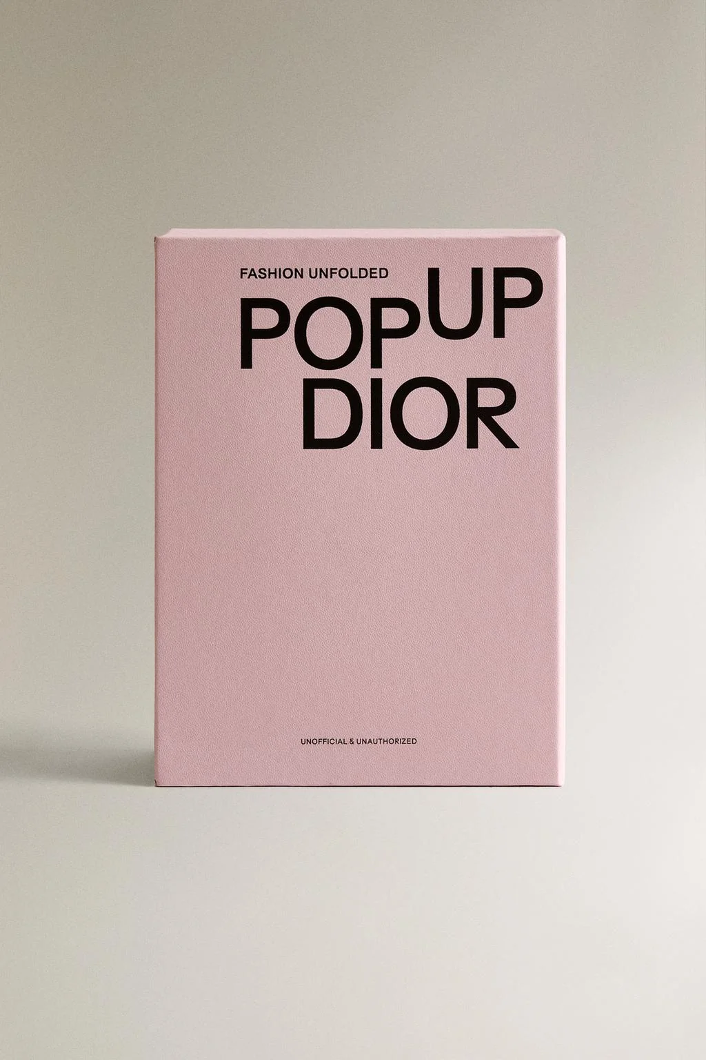 Книга FASHION UNFOLDED "POP UP" DIOR (на английском)