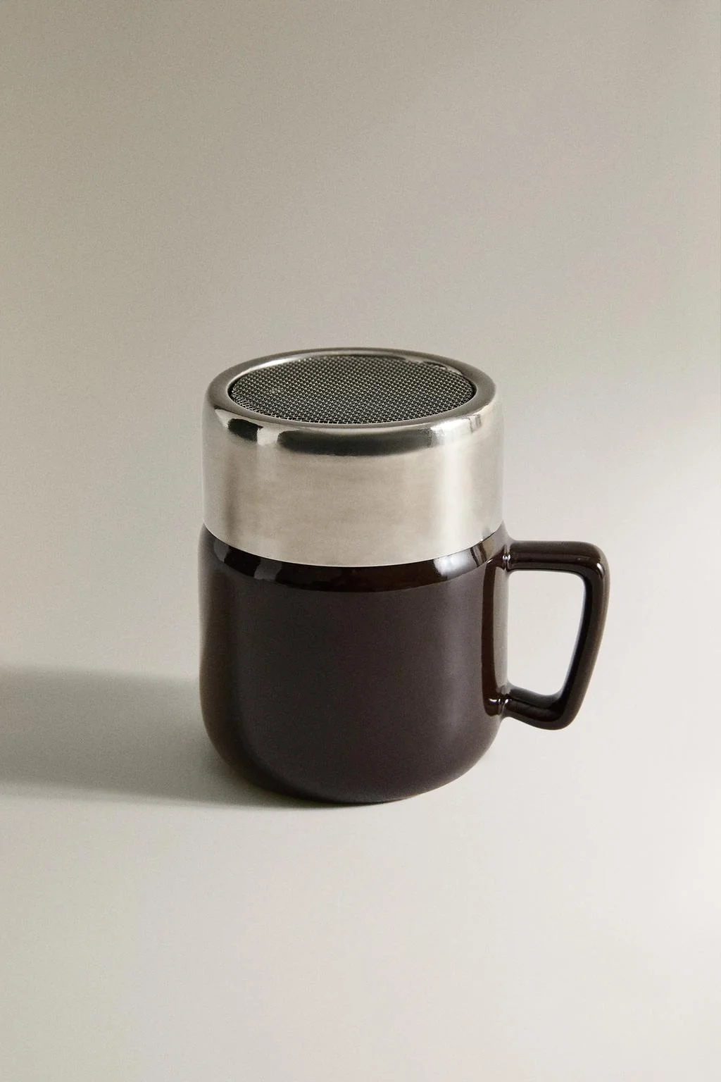 Каменная кофейная и солонка