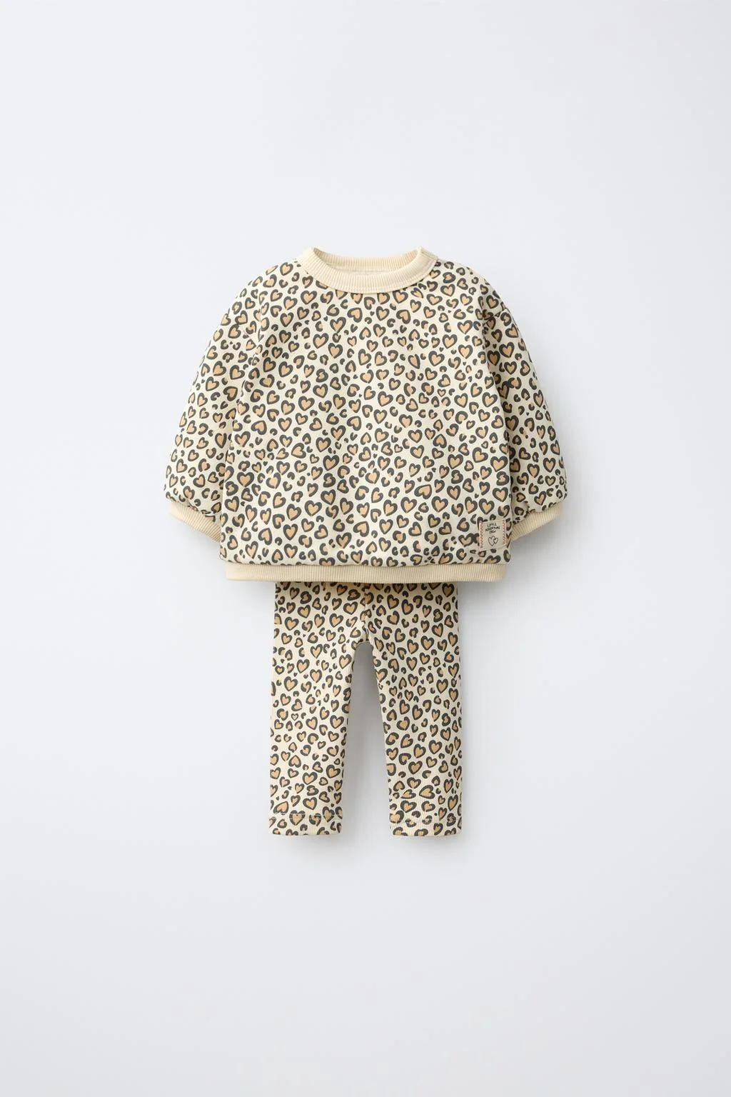 ANIMAL PRINT SWEATSHIRT AND LEGGINGS SET