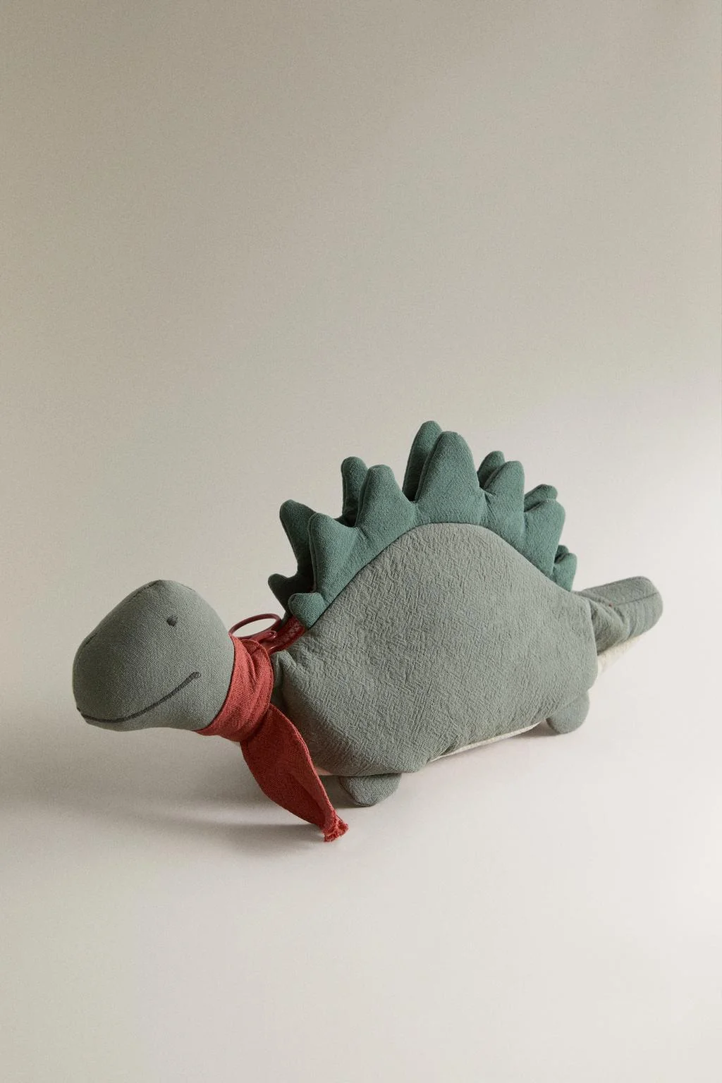 CHILDREN’S DINOSAUR CASE