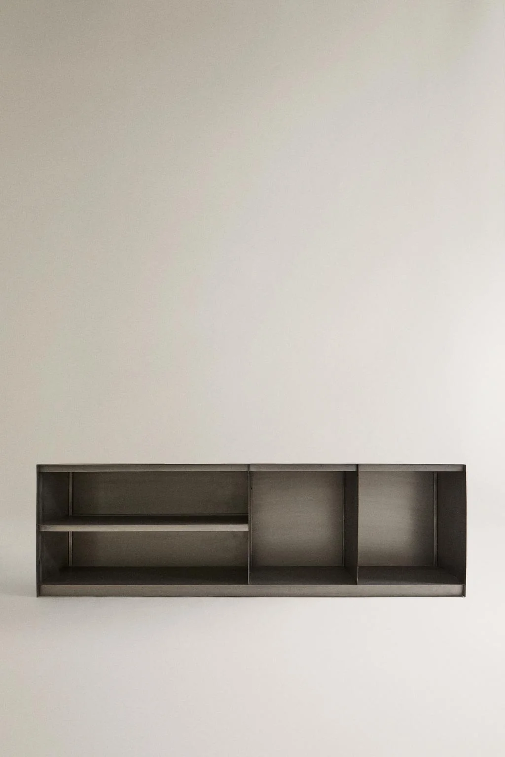 Консоль из нержавеющей стали